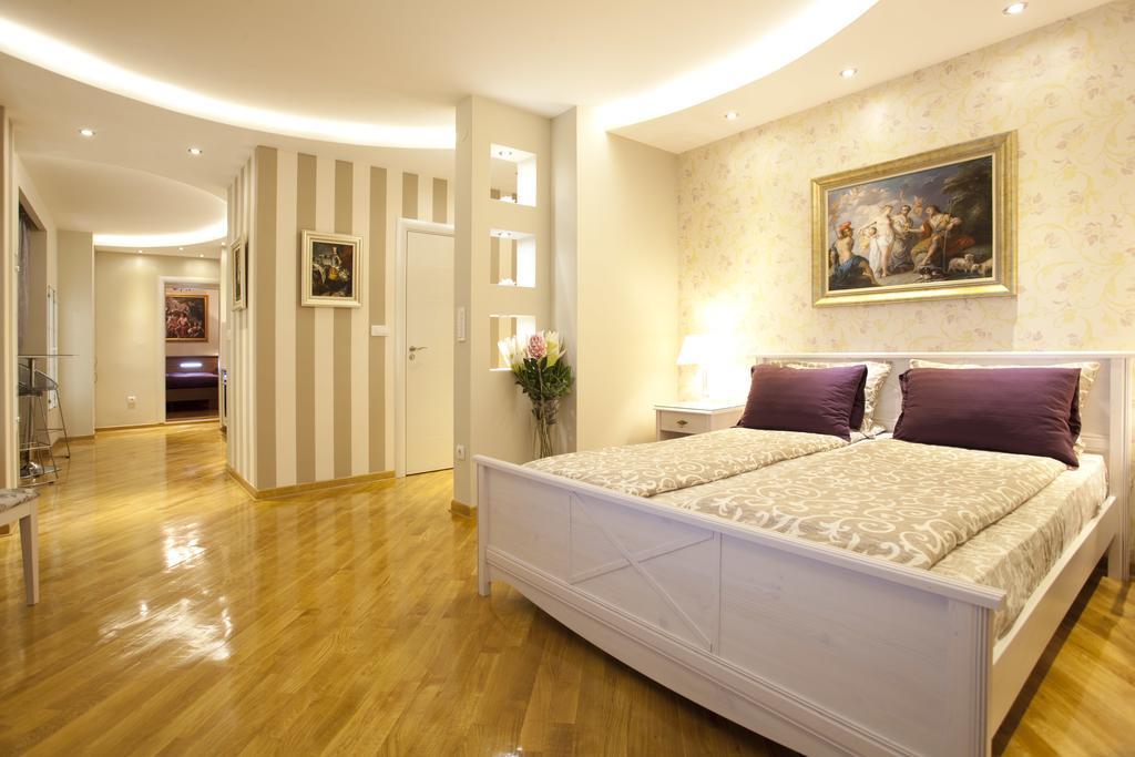 Republic Square Apartments Belgrade Room photo